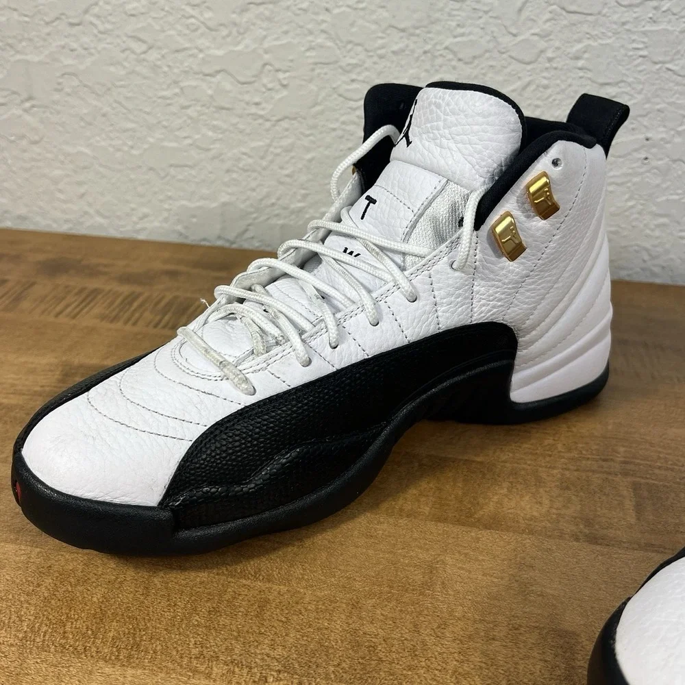 Nike Air Jordan Retro 12 Taxi 2025 Men's Size 10 CT8013-117
